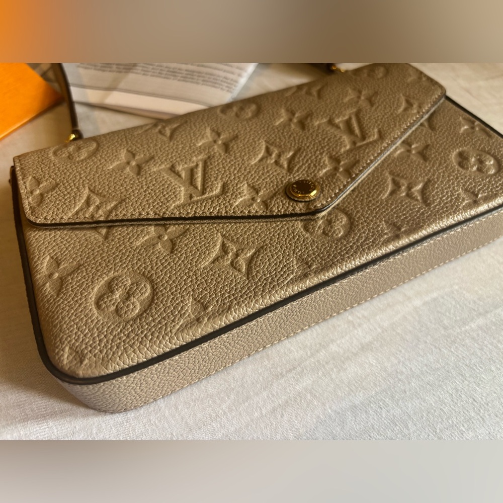 Louis Vuitton Pochette Félicie Turtledove - Picture 6 of 15